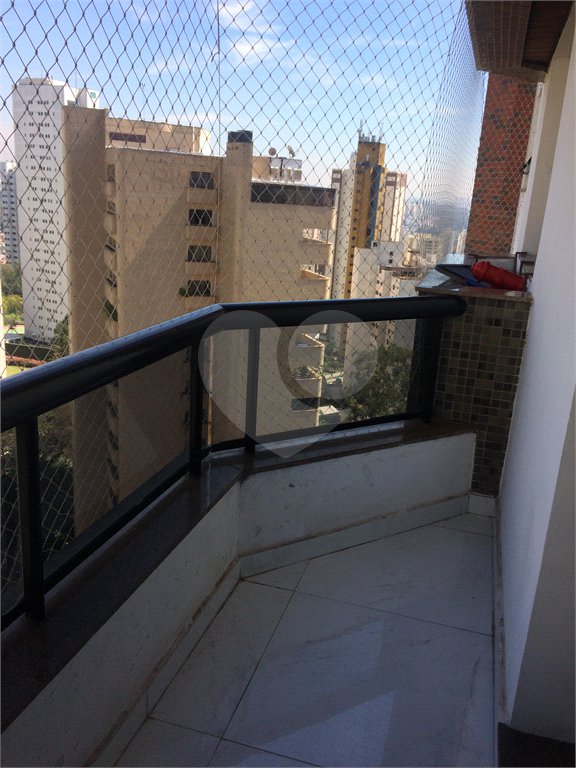 Apartamento à venda com 3 suítes em Vila Suzana, São Paulo, SP