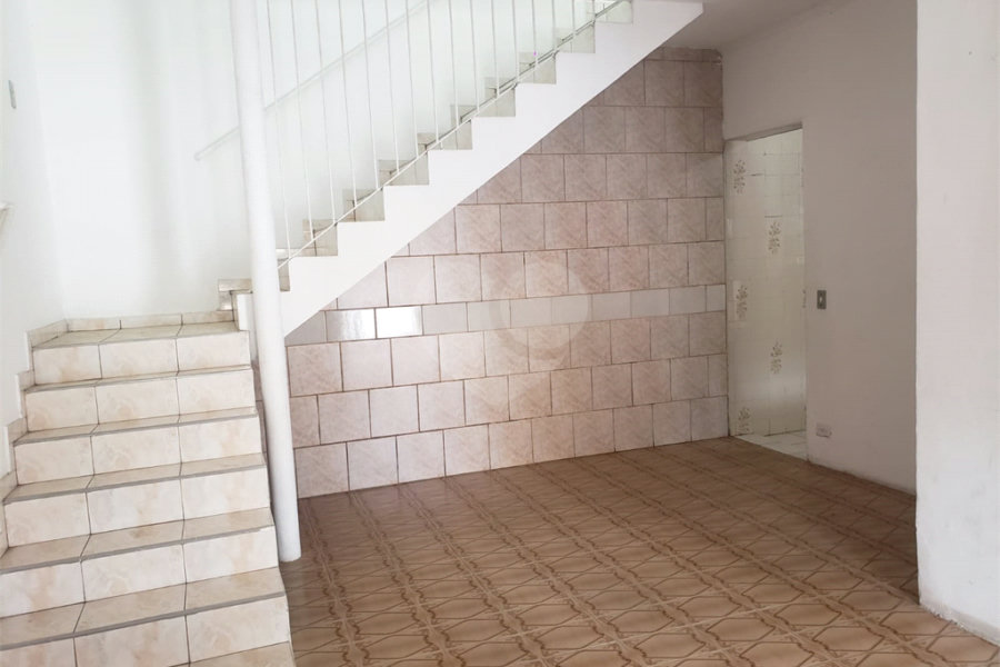 Sobrado à venda com 2 quartos em Ermelino Matarazzo, São Paulo, SP