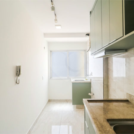 Apartamento 1 Dormitório à Venda na Rua Frei Caneca