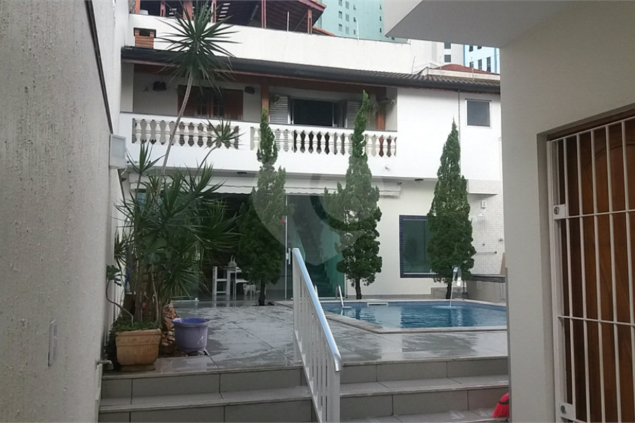 Sobrado à venda com 3 suítes em Jardim Franca, São Paulo, SP
