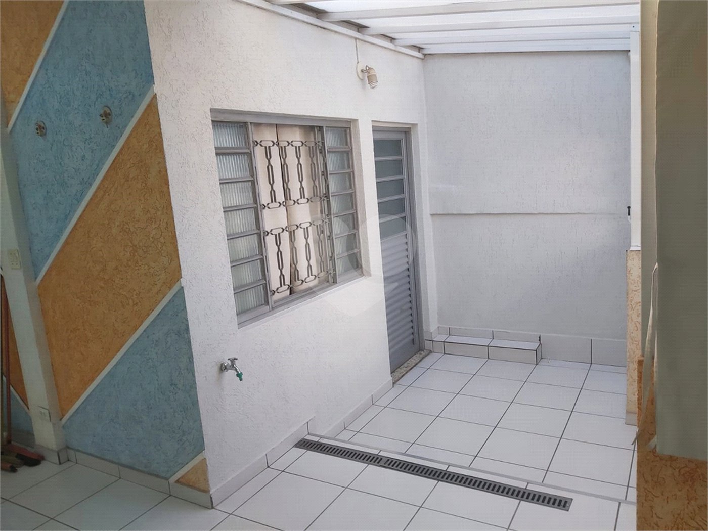 Casa de Vila à venda com 4 quartos, sendo 1 suíte, em Vila Medeiros, São Paulo, SP