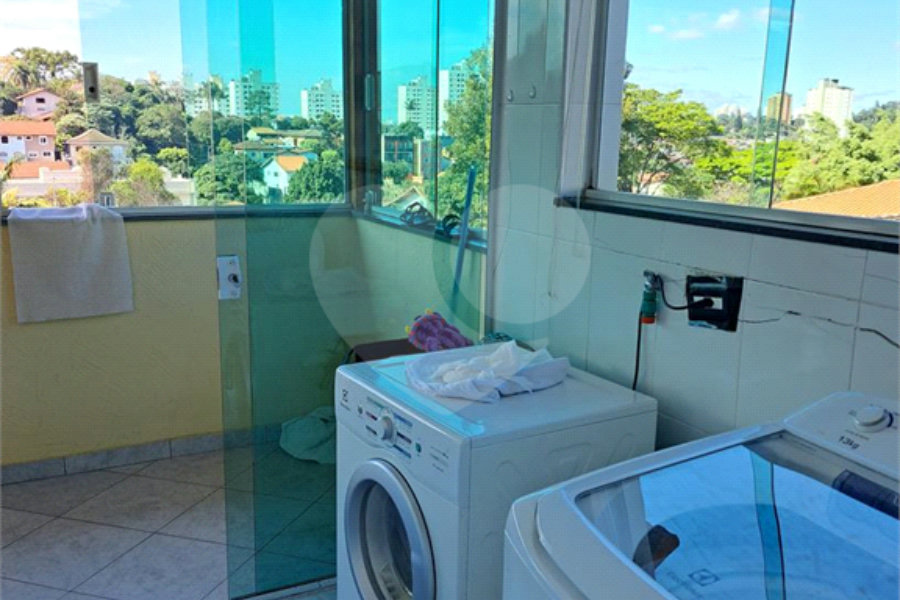 Sobrado à venda com 3 quartos em Tremembé, São Paulo, SP