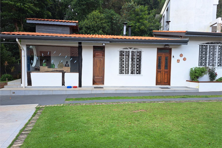 Casa à venda com 5 quartos no condomínio Parque Suiça, Caieiras - SP