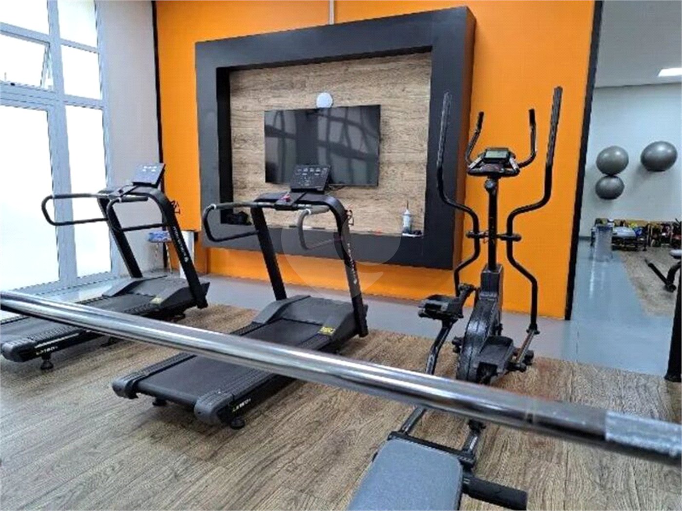 Apartamento à venda com 1 quarto, sendo 3 suítes, em Vila Gomes Cardim, São Paulo, SP