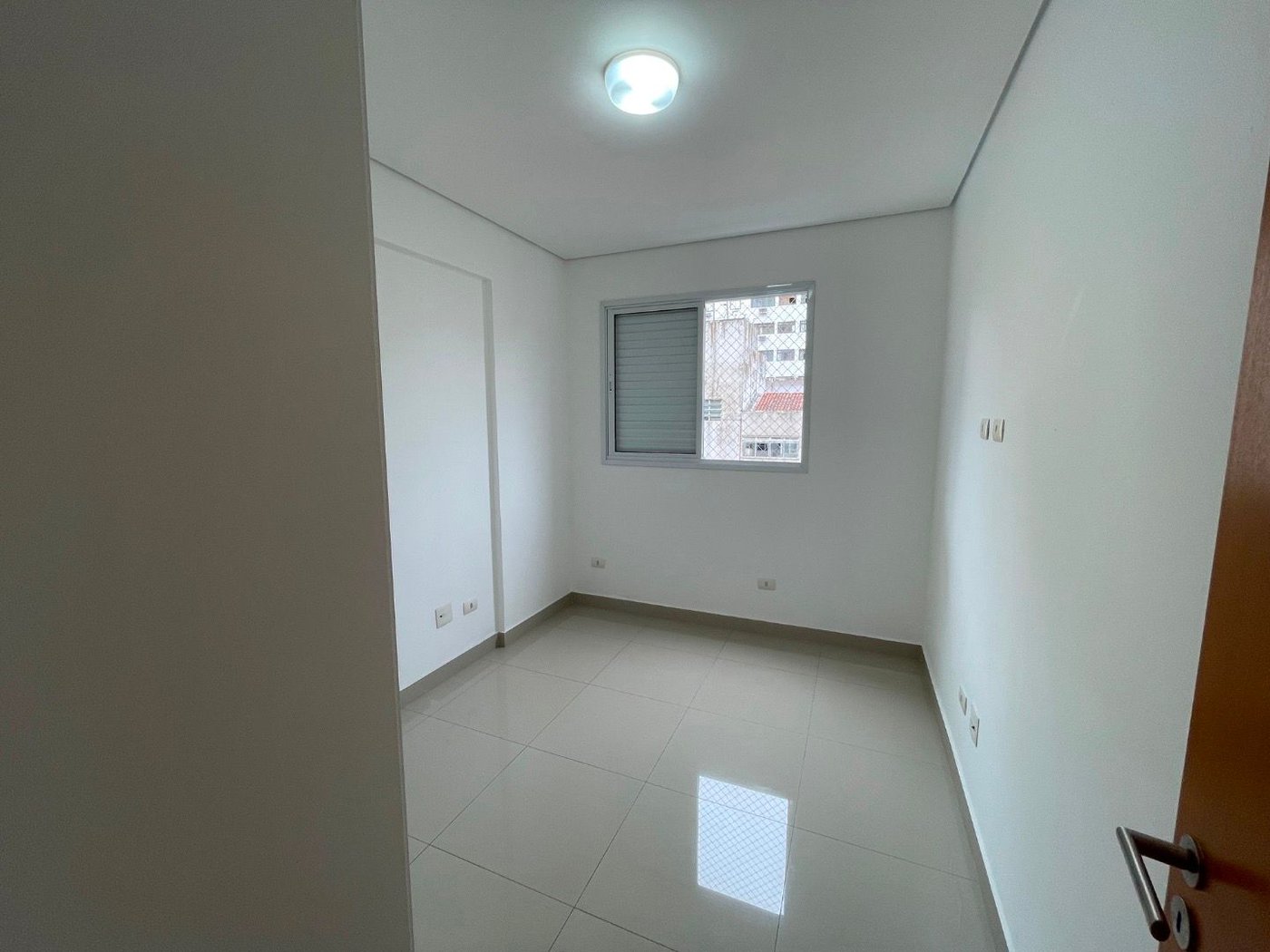 Apartamento para Locação no Boqueirão  2 Dormitórios 81m² – Santos/Sp