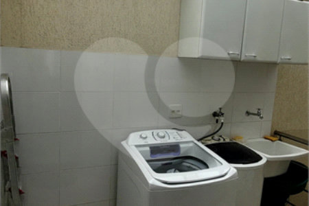 Sobrado à venda com 2 quartos, sendo 1 suíte,  em Chácara Santo Antônio (zona Leste), São Paulo, SP