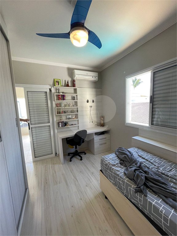 Casa à venda com 4 suítes no condomínio Aruã Lagos, Mogi das Cruzes - SP