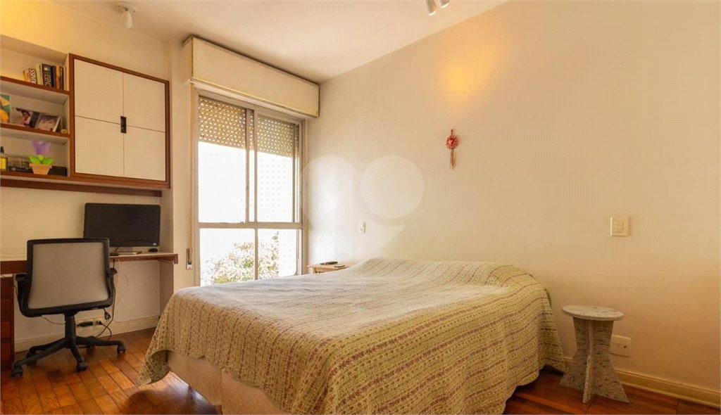 Apartamento à venda com 4 quartos, sendo 1 suíte,  em Cidade Monções, São Paulo, SP