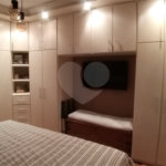 Sobrado à venda com 2 quartos em Vila Gumercindo, São Paulo, SP