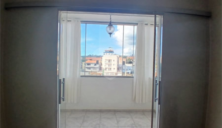 Apartamento à venda ou para alugar com 3 quartos, sendo 1 suíte,  em Jardim Flórida, São Roque, SP