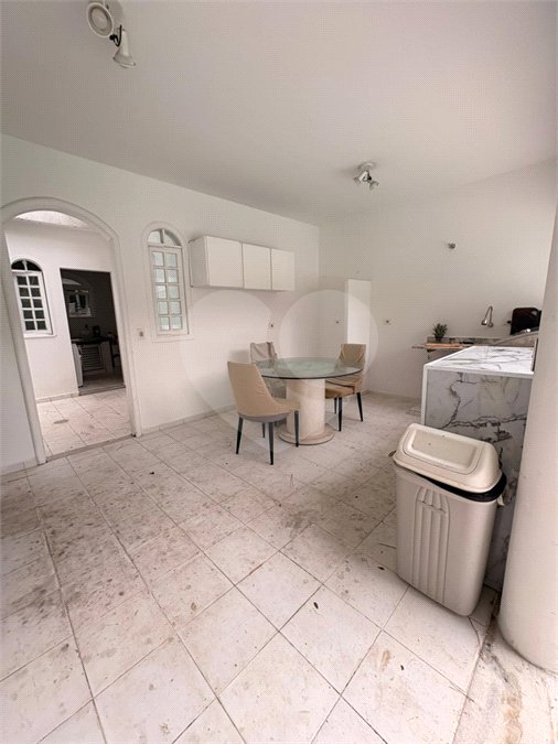 Casa Térrea à venda com 4 suítes em Anchieta, São Bernardo do Campo, SP