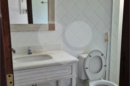 Casa à venda com 5 quartos, sendo 4 suítes,  em Geribá, Armação dos Búzios, RJ