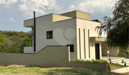 Casa à venda com 3 quartos, sendo 1 suíte,  no condomínio Residencial Lagos D Icarai, Salto - SP