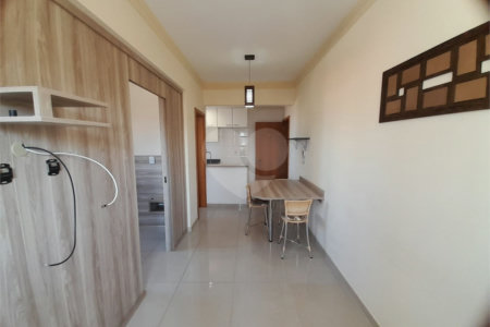 Apartamento à Venda ou para Locação no Edifício Marchal Estilo - São Carlos