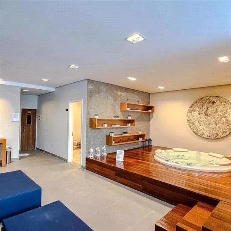 Apartamento no Ipiranga de 94m2 com 2 dorms, 1 suíte, 3 banheiros, 2 vagas. Estuda permuta.
