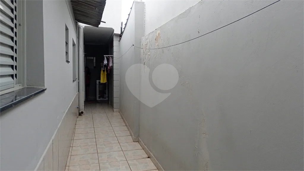 Edícula em ótima localização, perto do elevado do Parque Ecologico