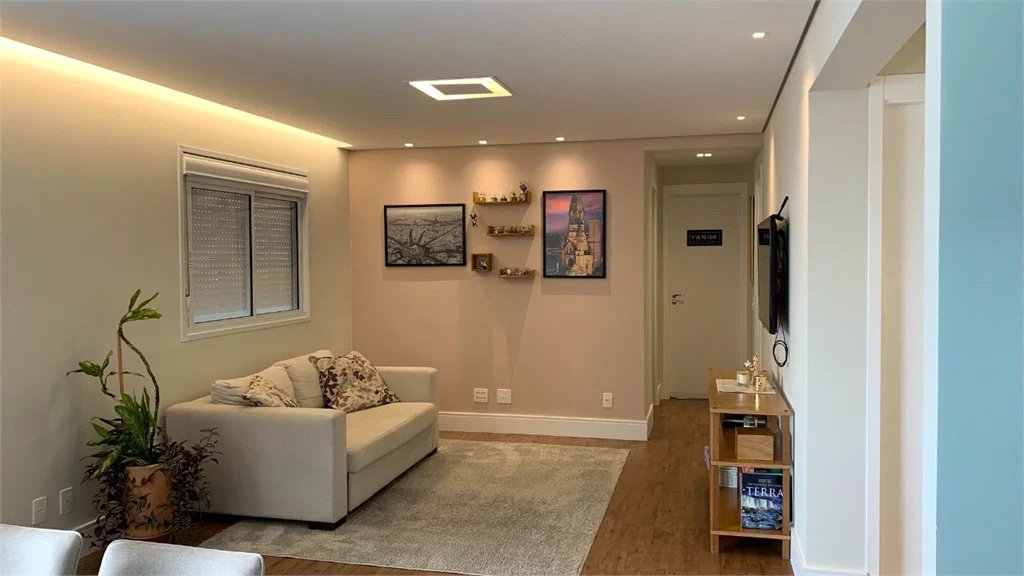 Apartamento à venda com 4 quartos, sendo 2 suítes,  em Jardim Caboré, São Paulo, SP