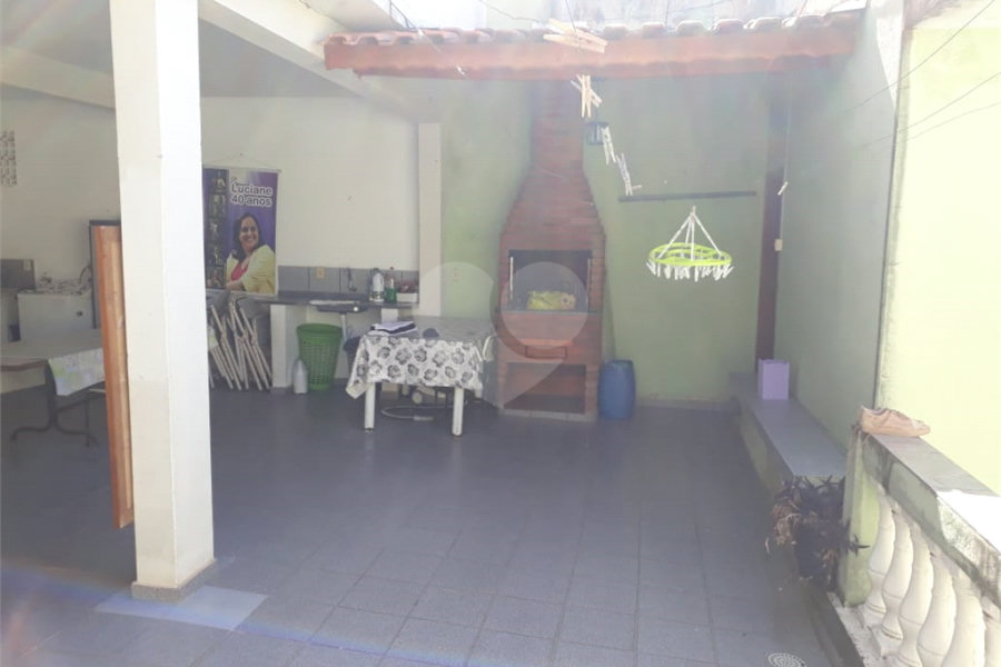 Sobrado à venda com 4 quartos, sendo 1 suíte,  no Brasilândia, São Paulo, SP