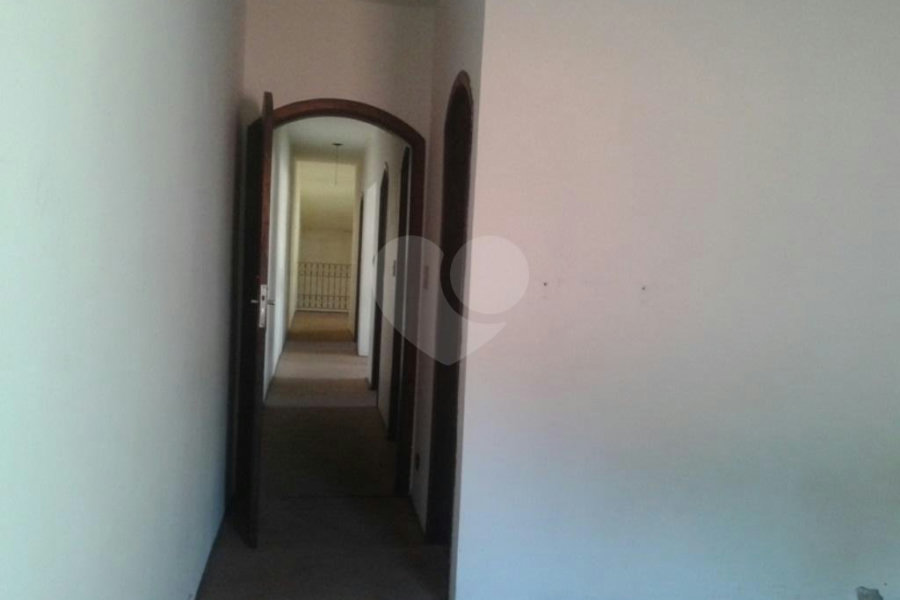 Sobrado à venda ou para alugar com 3 quartos, sendo 1 suíte,  em Horto, São Paulo, SP