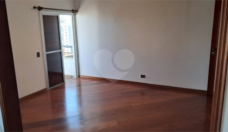 Apartamento para alugar com 2 quartos, sendo 1 suíte,  em Alto da Boa Vista, São Paulo, SP