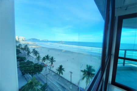 Apartamento Residencial à venda, Pitangueiras, Guarujá - AP0136.