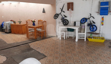 Sobrado à venda com 3 quartos em Vila Nova Mazzei, São Paulo, SP