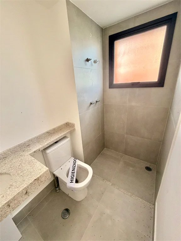 Apartamento à venda com 4 quartos, sendo 3 suítes, em Água Branca, São Paulo, SP