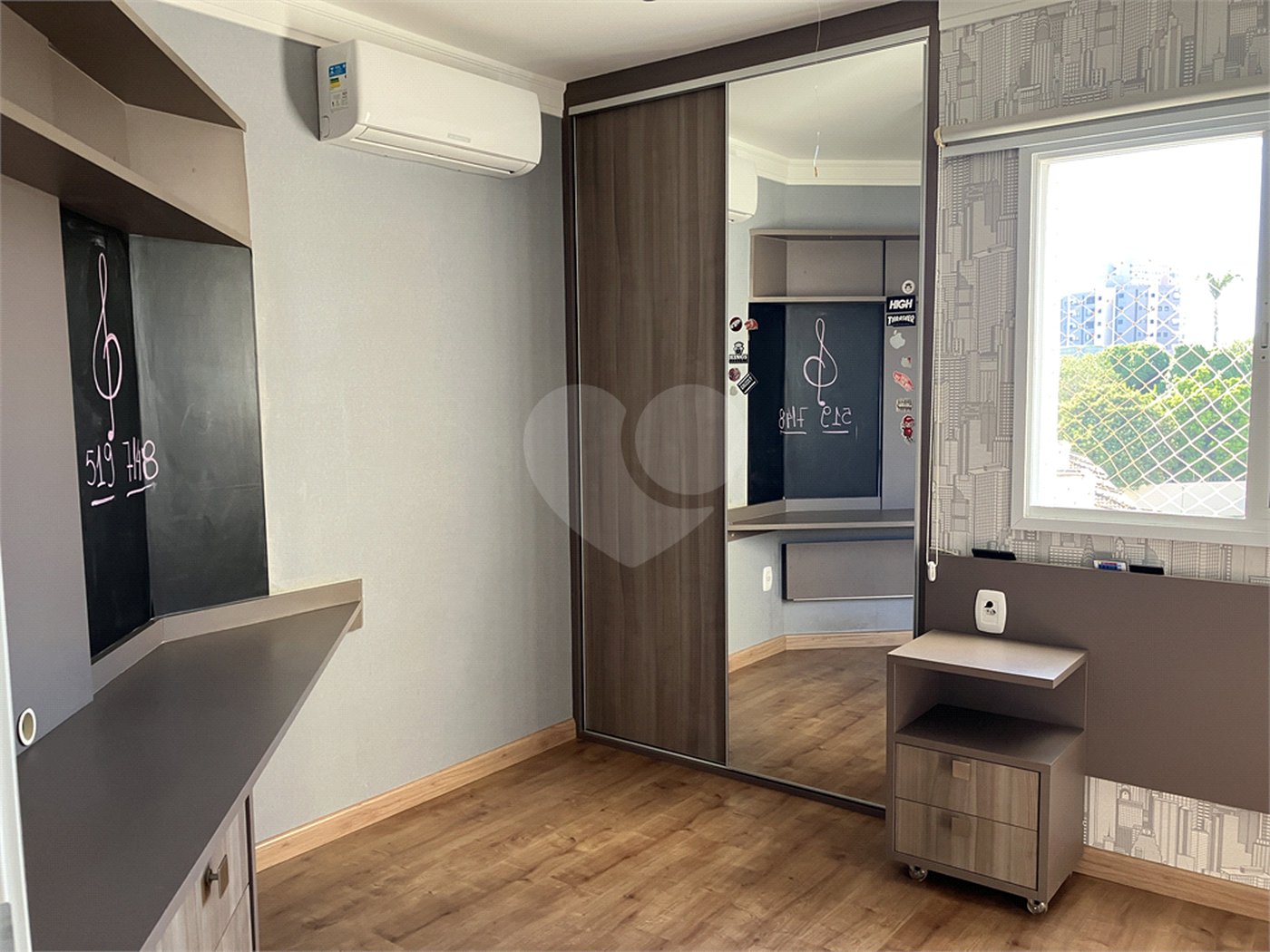 Apartamento à venda com 3 quartos, sendo 1 suíte, em Jardim Vera Cruz, Sorocaba, SP