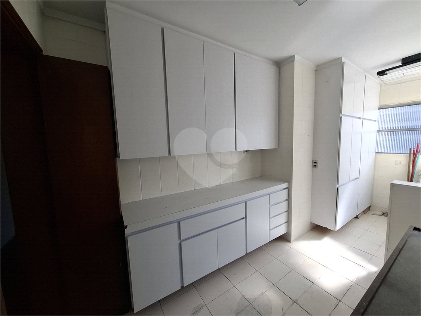 Apartamento à venda com 3 quartos, sendo 1 suíte, em Jardim Marajoara, São Paulo, SP