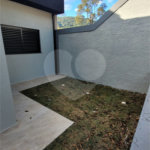 Casa Térrea à venda com 3 quartos, sendo 1 suíte,  em Pedra Vermelha (terra Preta), Mairiporã, SP