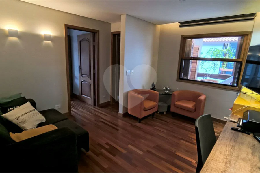 Casa à venda com 4 quartos, sendo 3 suítes, no condomínio Da Serra, São Paulo - SP
