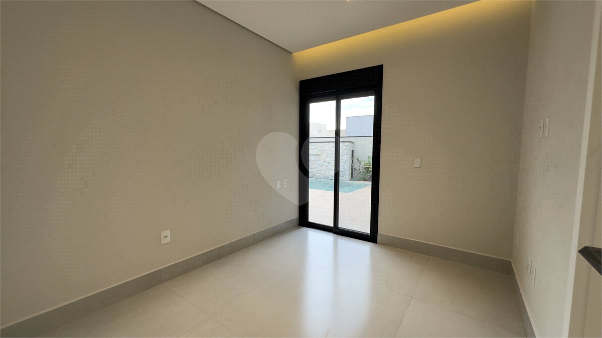 Casa à venda com 3 suítes no condomínio Jardim Residencial Dona Maria Candida, Indaiatuba - SP