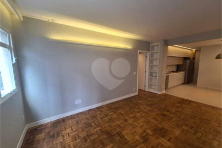 Apartamento à venda com 3 quartos, sendo 1 suíte, em Itaim Bibi, São Paulo, SP