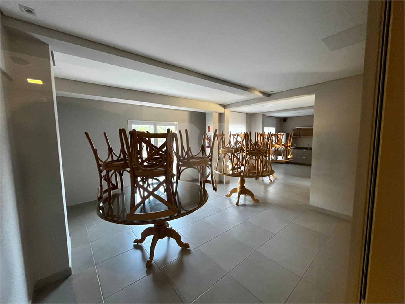 Apartamento à venda com 2 quartos, sendo 1 suíte,  em Vila Aparecida, Itapetininga, SP