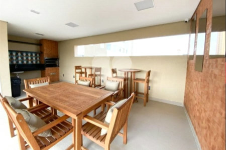 Apartamento à venda com 2 quartos, sendo 1 suíte,  em Parada Inglesa, São Paulo, SP