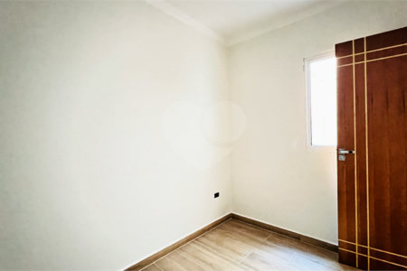 Sobrado à venda com 3 quartos, sendo 1 suíte, em Vila Mazzei, São Paulo, SP