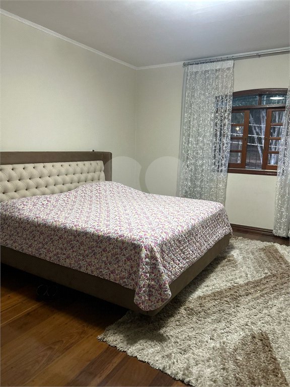 Sobrado à venda com 4 quartos, sendo 2 suítes,  em Jardim Bonfiglioli, São Paulo, SP
