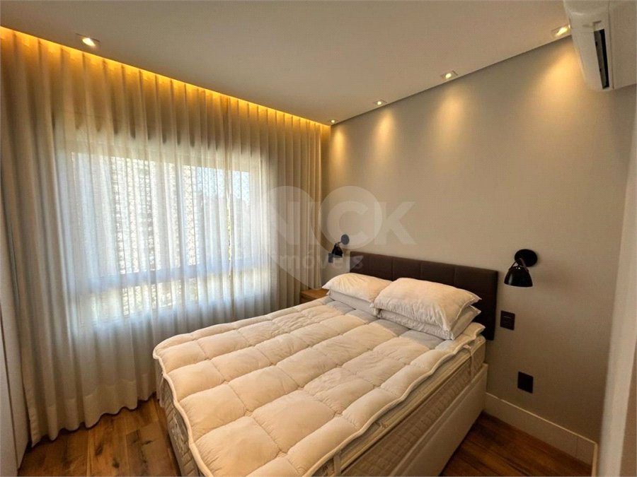 Apartamento à venda com 2 quartos, sendo 1 suíte, em Vila Andrade, São Paulo, SP