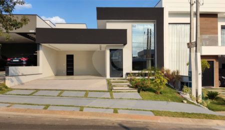 Casa à venda com 3 suítes no condomínio Residencial Viena, Indaiatuba - SP
