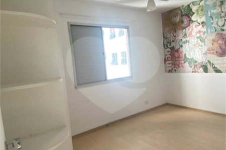 Apartamento á venda - Moema