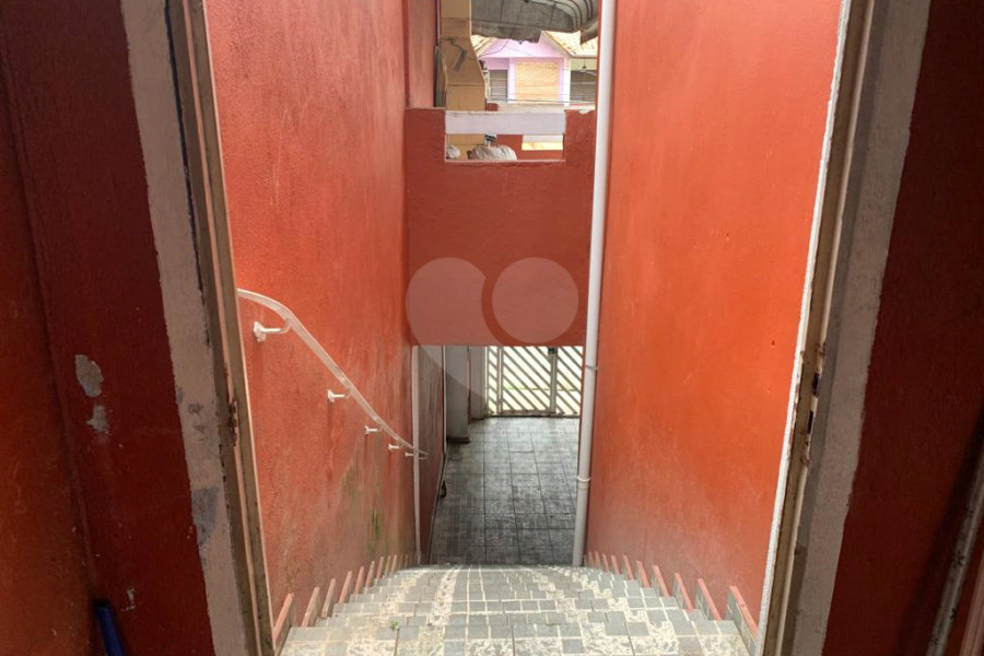 Sobrado à venda com 3 quartos em Jardim Peri, São Paulo, SP