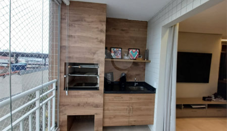 Apartamento à venda com 3 quartos, sendo 1 suíte,  em Vila Guilherme, São Paulo, SP