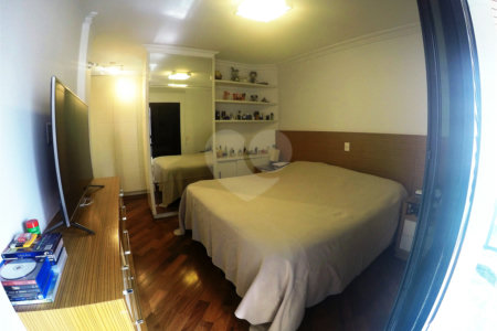 Apartamento 215m² no Anália Franco - 3 suítes