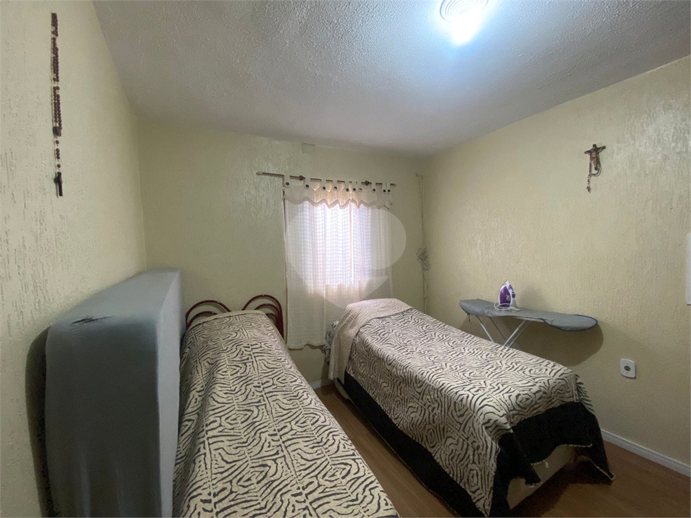 Casa à venda com 3 quartos em Jardim Santa Helena, Poá, SP