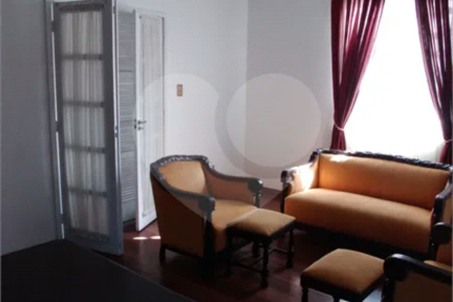 Casa à venda com 5 quartos, sendo 3 suítes, em Perdizes, São Paulo, SP
