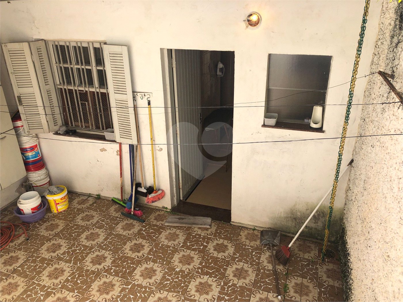 Sobrado à venda com 5 quartos, sendo 1 suíte,  em Jardim São Bento, São Paulo, SP