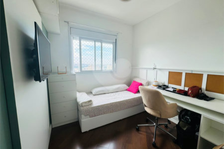 Apartamento à venda com 3 quartos, sendo 1 suíte, em Jardim Zaira, Guarulhos, SP