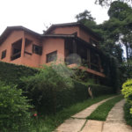 Casa à venda com 3 quartos, sendo 2 suítes, no condomínio Loteamento Haras El Passo, Mairiporã - SP