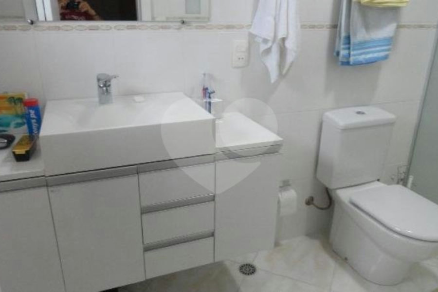 Sobrado à venda com 3 quartos, sendo 2 suítes, em Água Fria, São Paulo, SP