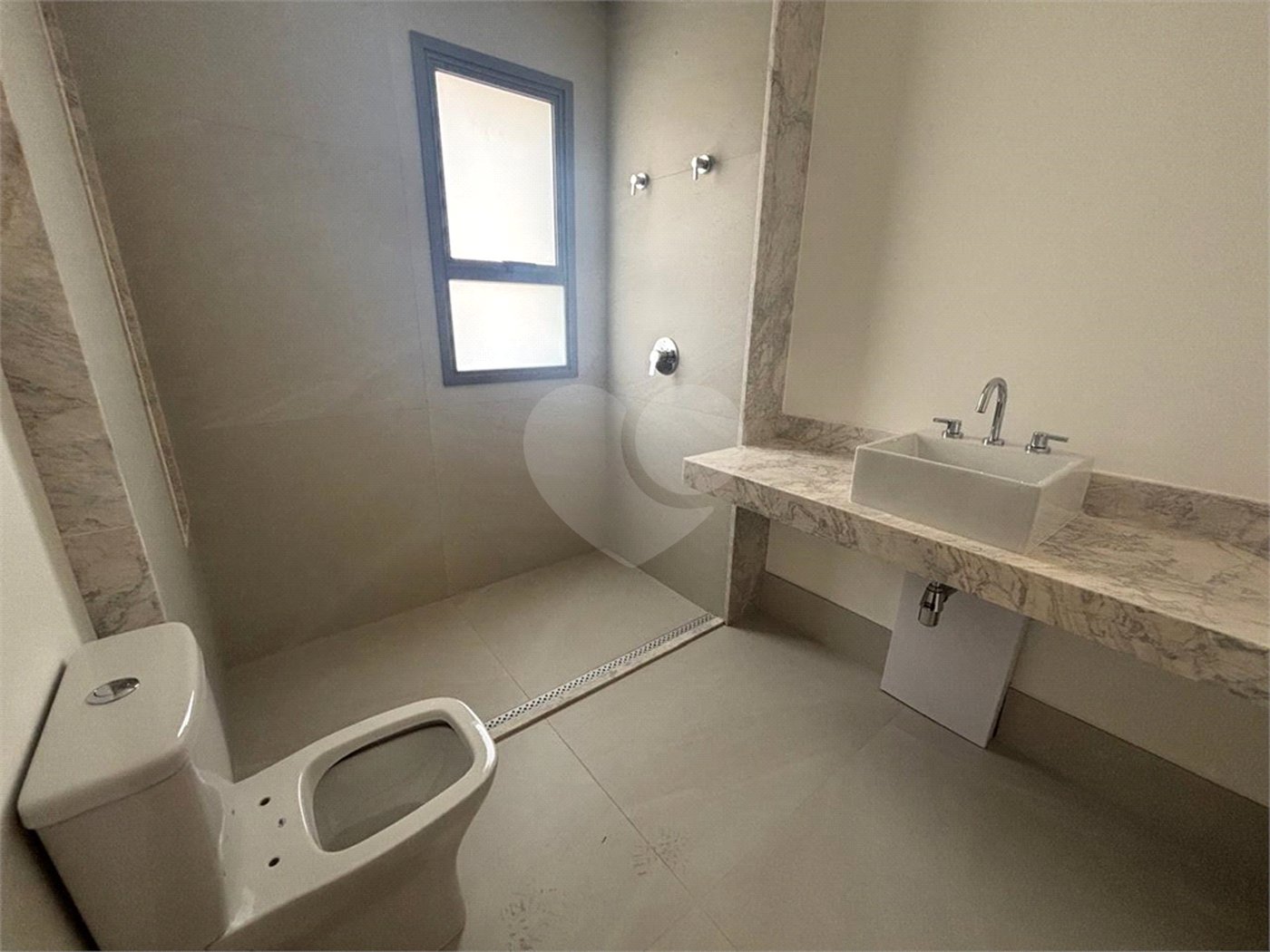 Apartamento à venda com 4 suítes em Jardim Ilhas do Sul, Ribeirão Preto, SP